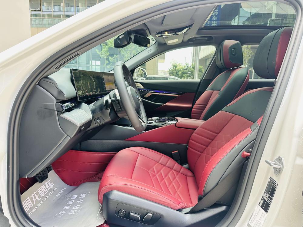 BMW BMW 5-Series