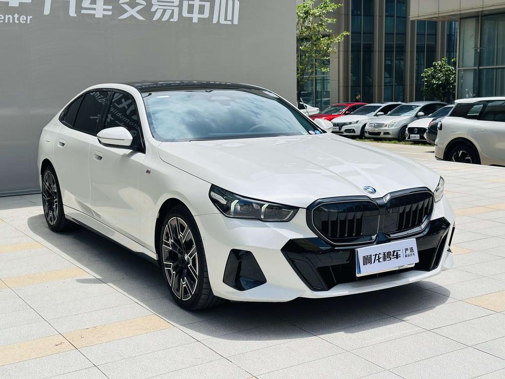 BMW BMW 5-Series