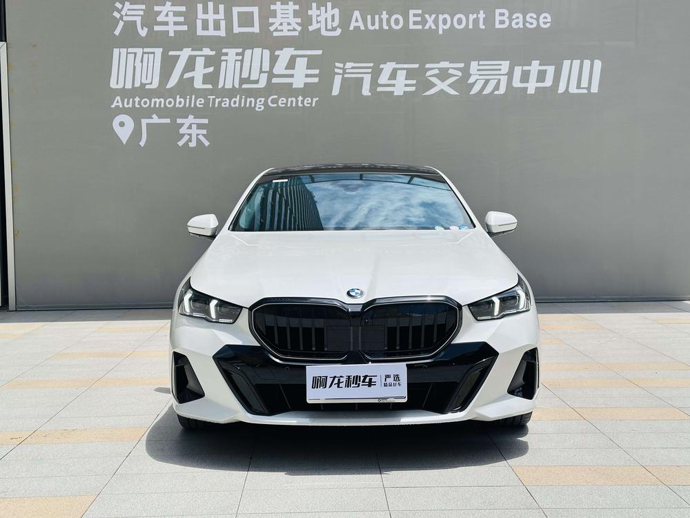 BMW BMW 5-Series