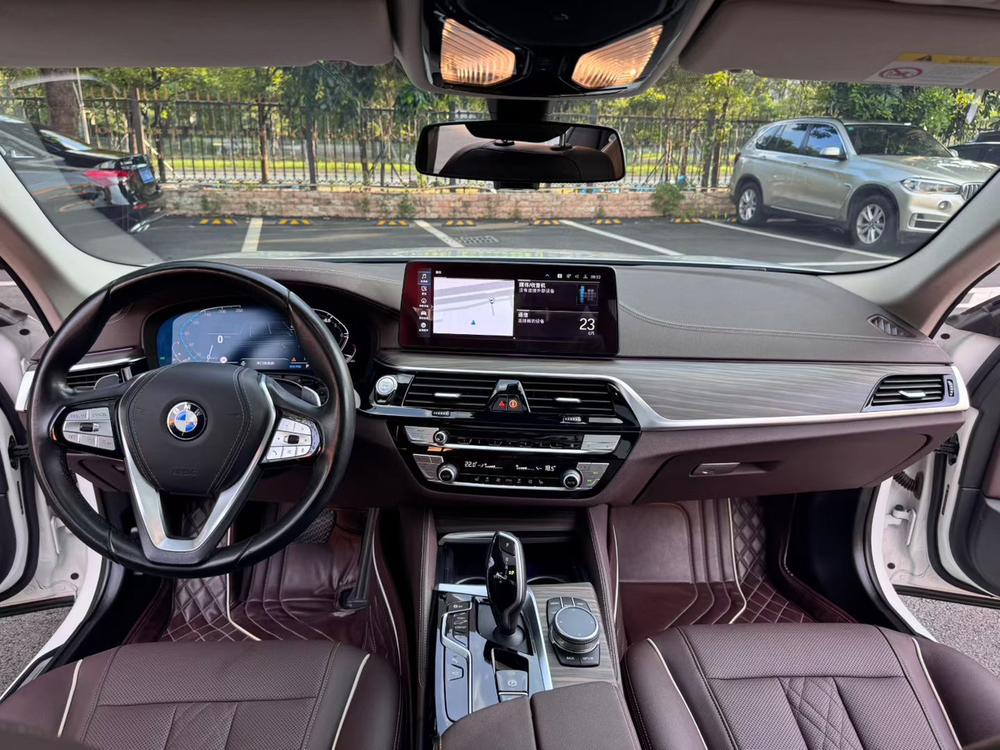BMW BMW 5-Series