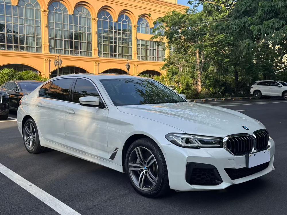 BMW BMW 5-Series