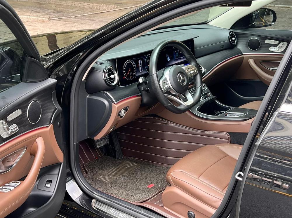 Mercedes-Benz Mercedes-Benz E-Class