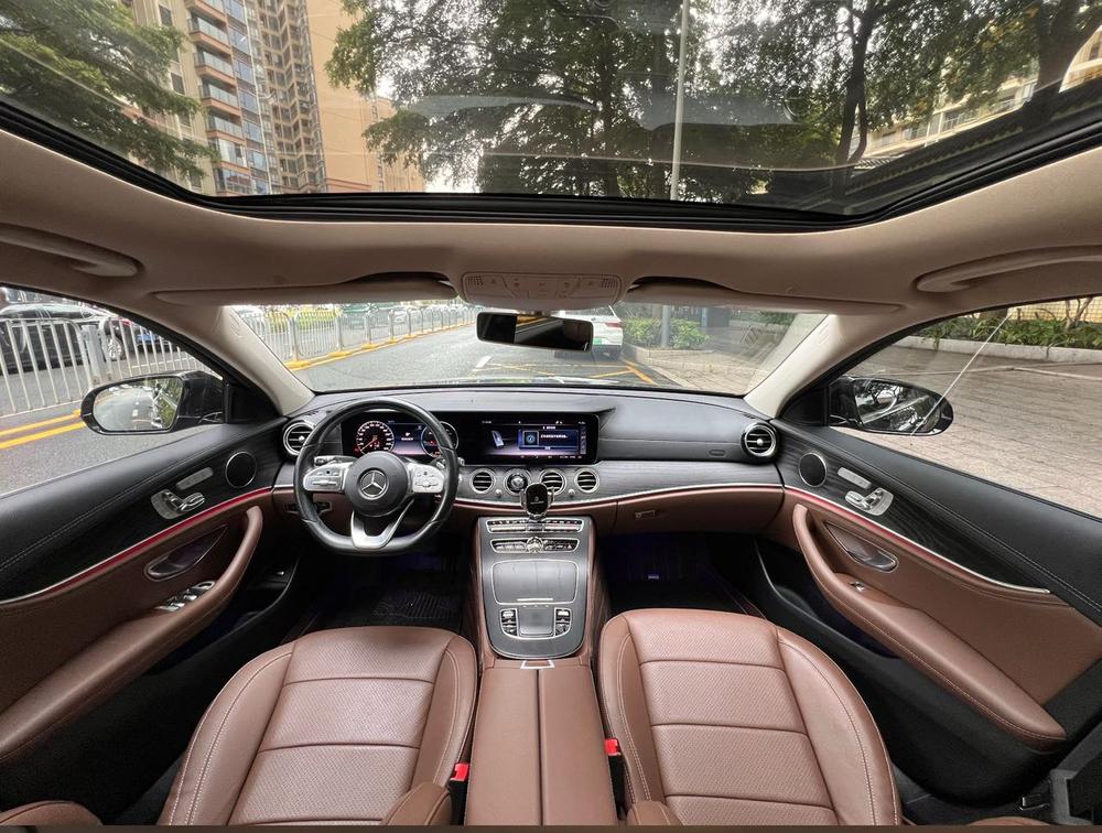 Mercedes-Benz Mercedes-Benz E-Class