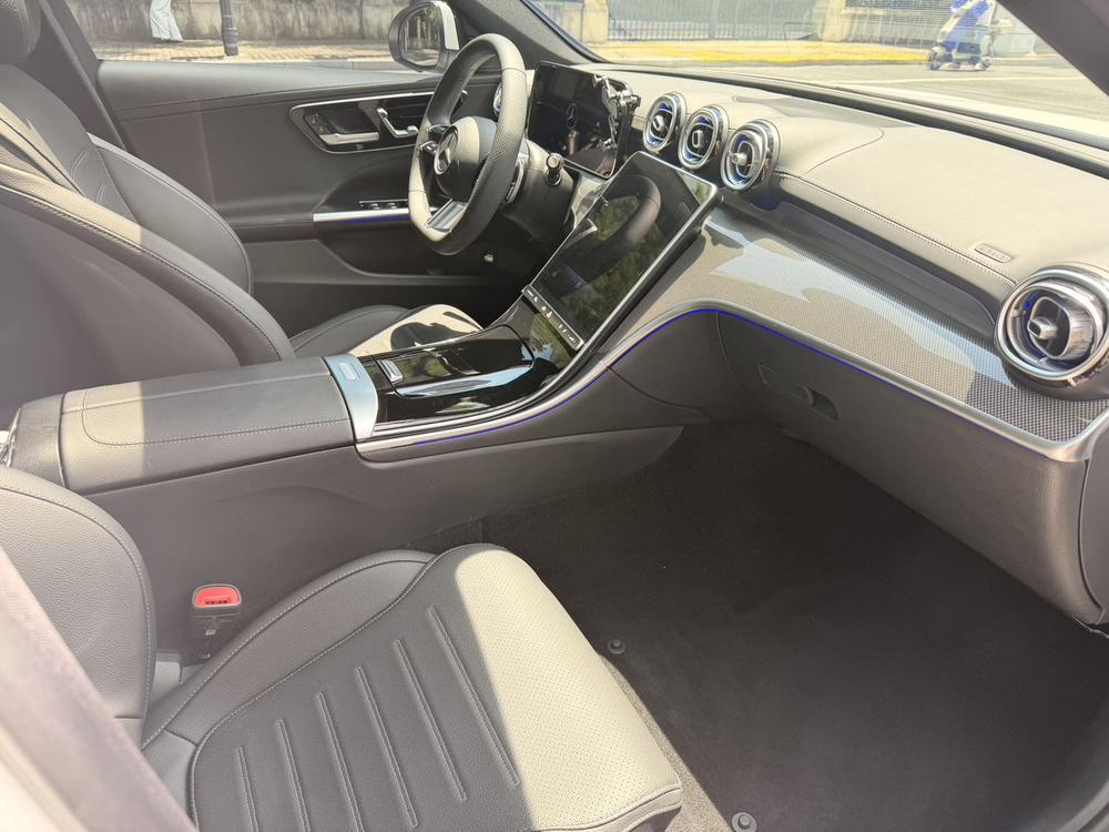 Mercedes-Benz Mercedes-Benz C-Class