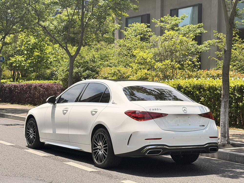 Mercedes-Benz Mercedes-Benz C-Class