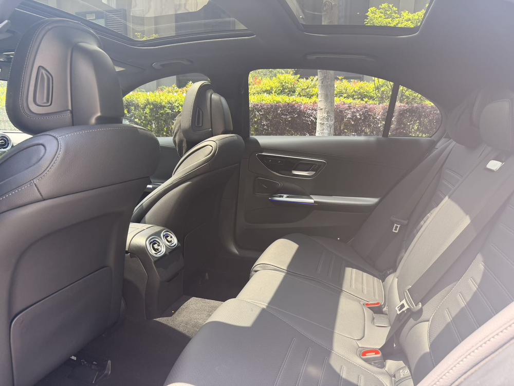 Mercedes-Benz Mercedes-Benz C-Class