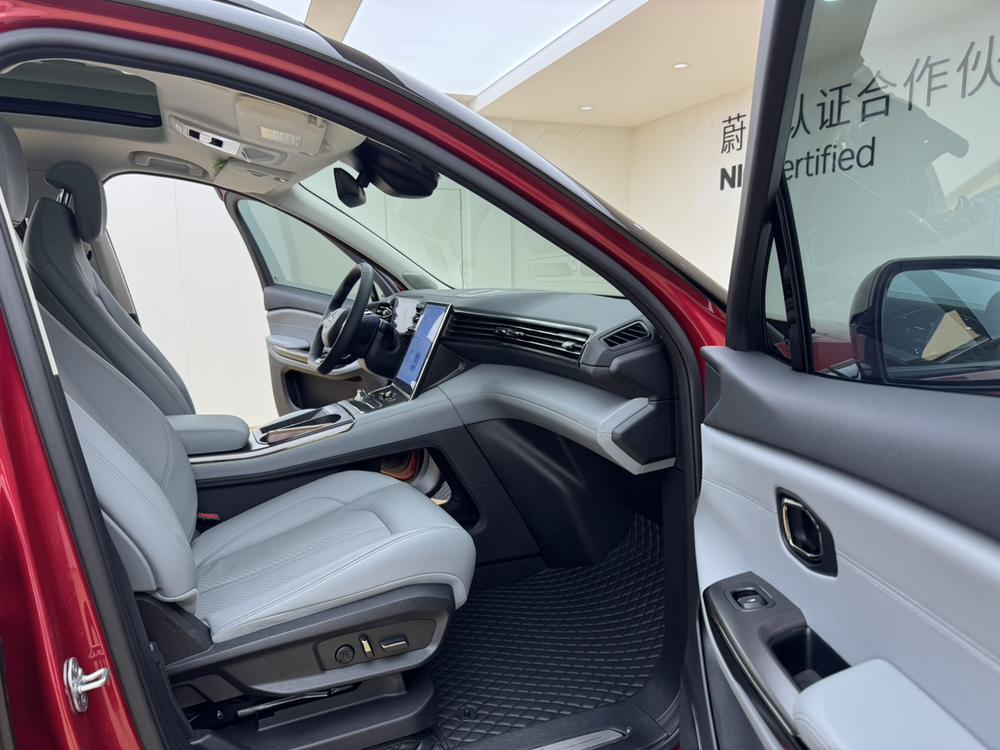 NIO NIO ES6