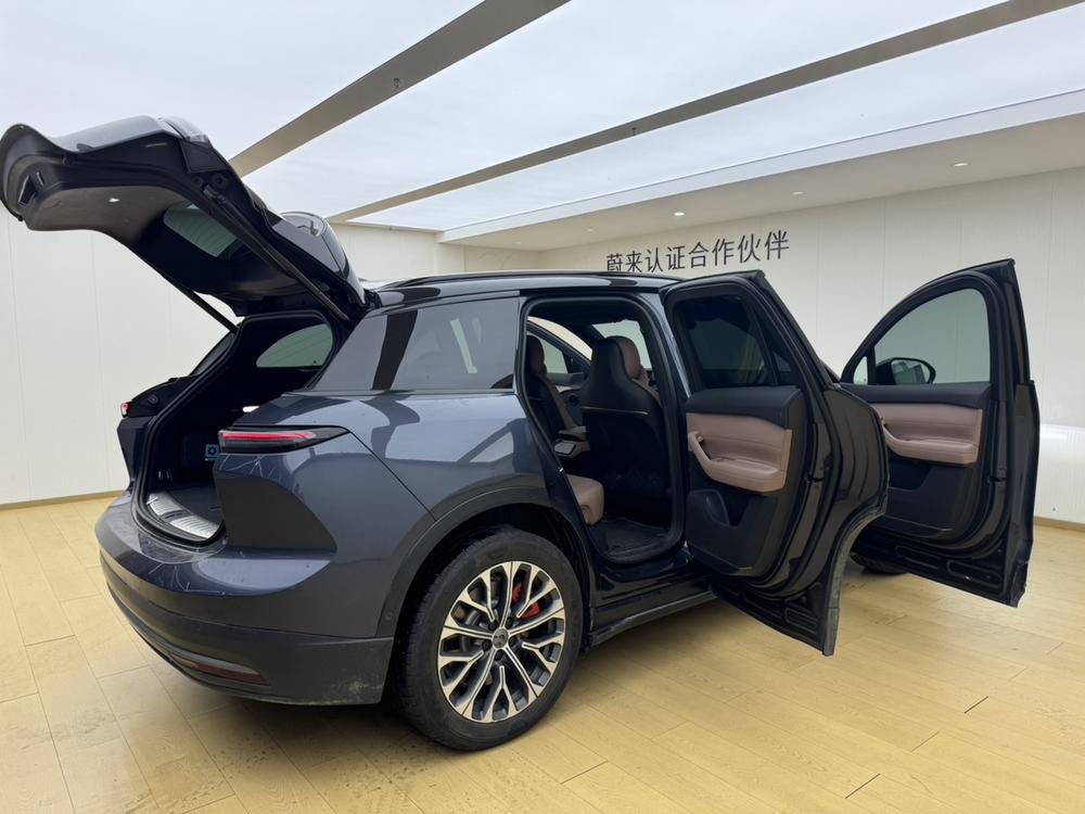 NIO NIO ES6
