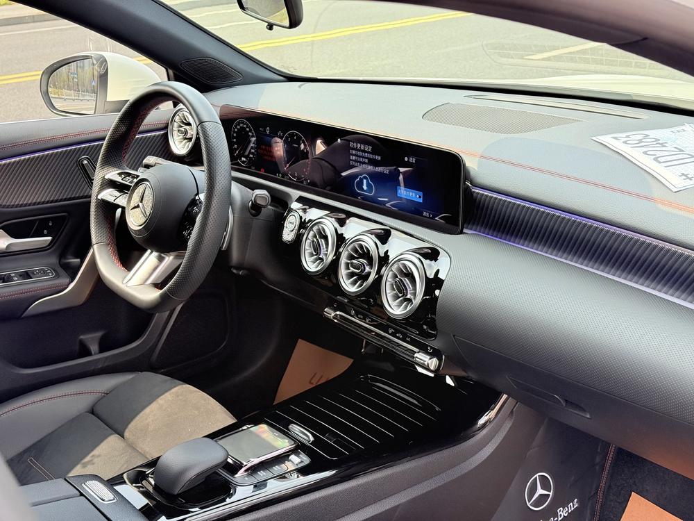 Mercedes-Benz Mercedes-Benz A-Class