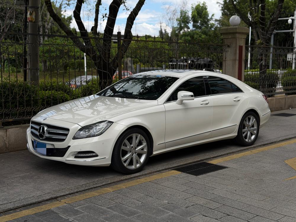Mercedes-Benz Mercedes-Benz CLS