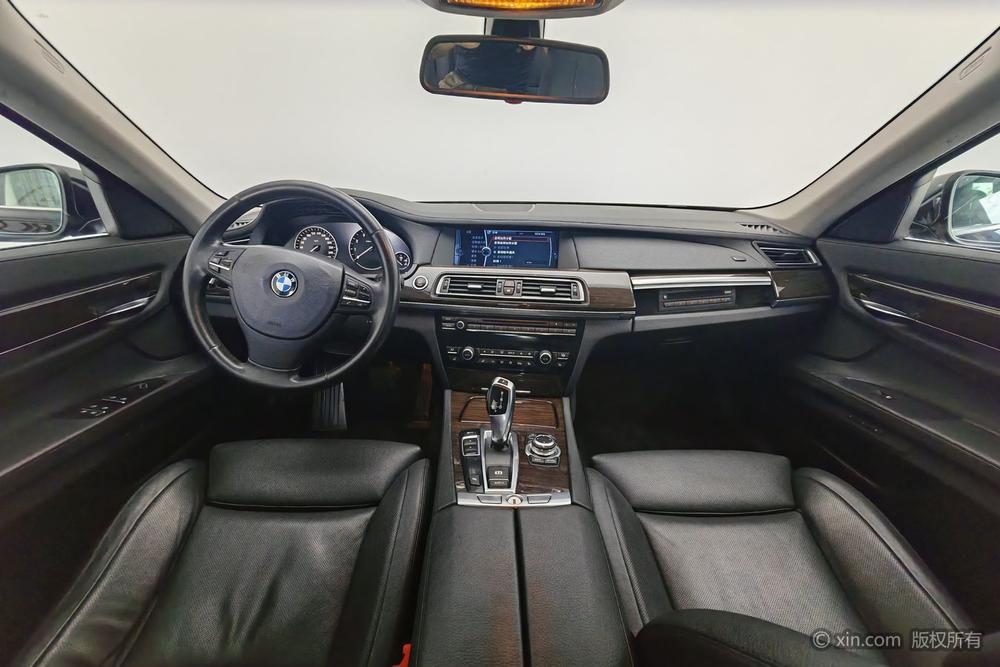 BMW BMW 7-Series