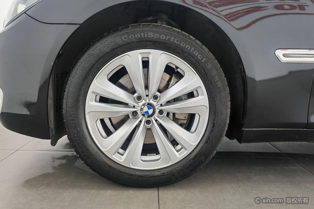 BMW BMW 7-Series