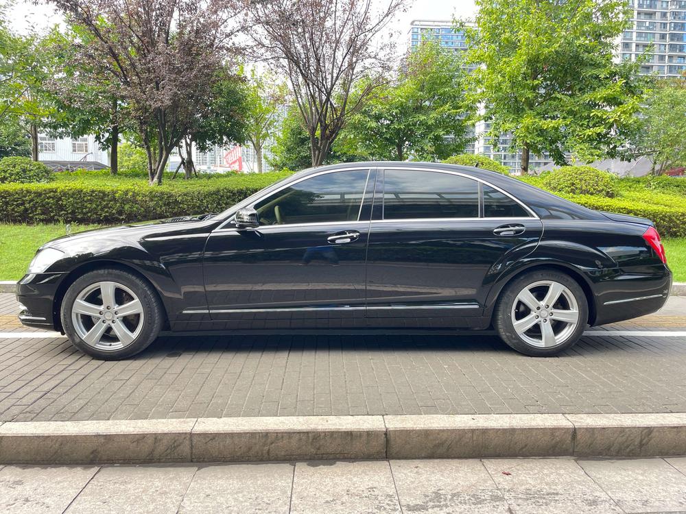 Mercedes-Benz Mercedes-Benz S-Class