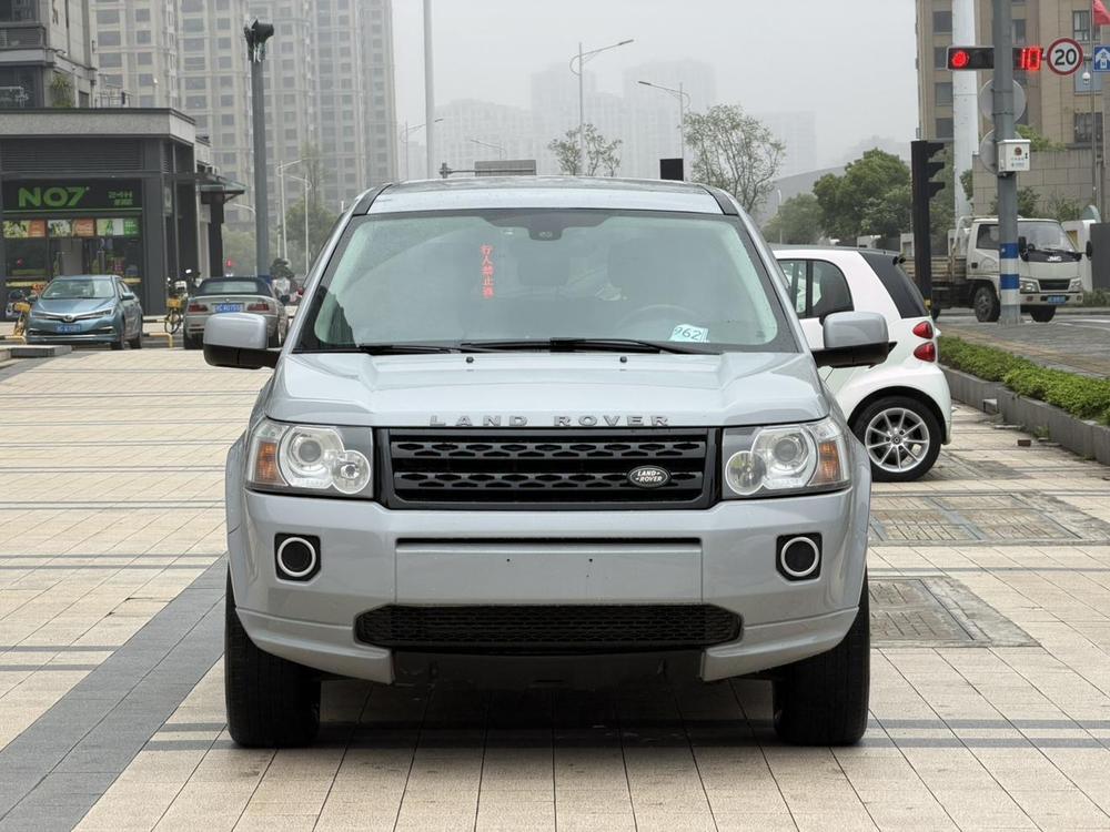 Land Rover Freelander 2