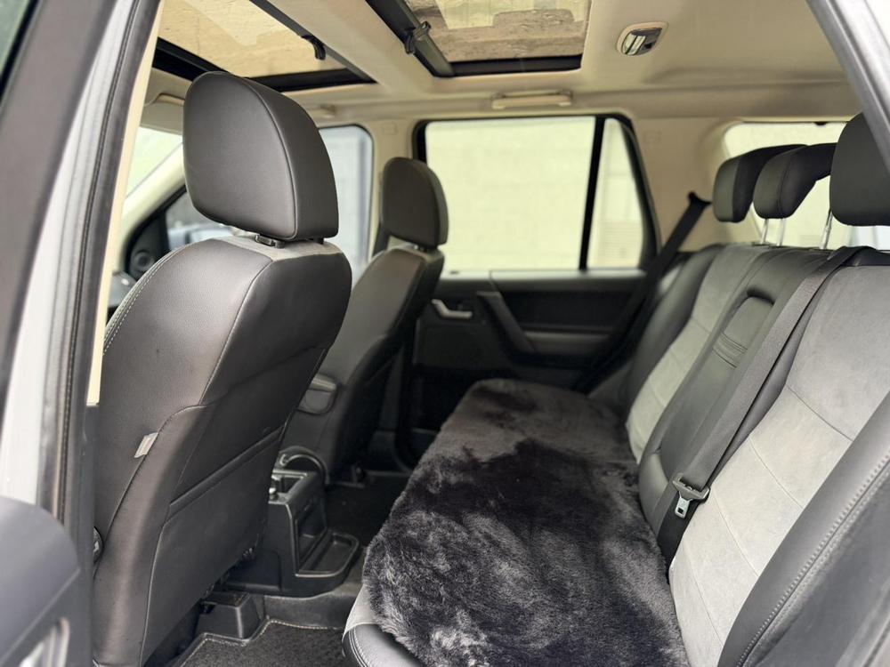 Land Rover Freelander 2