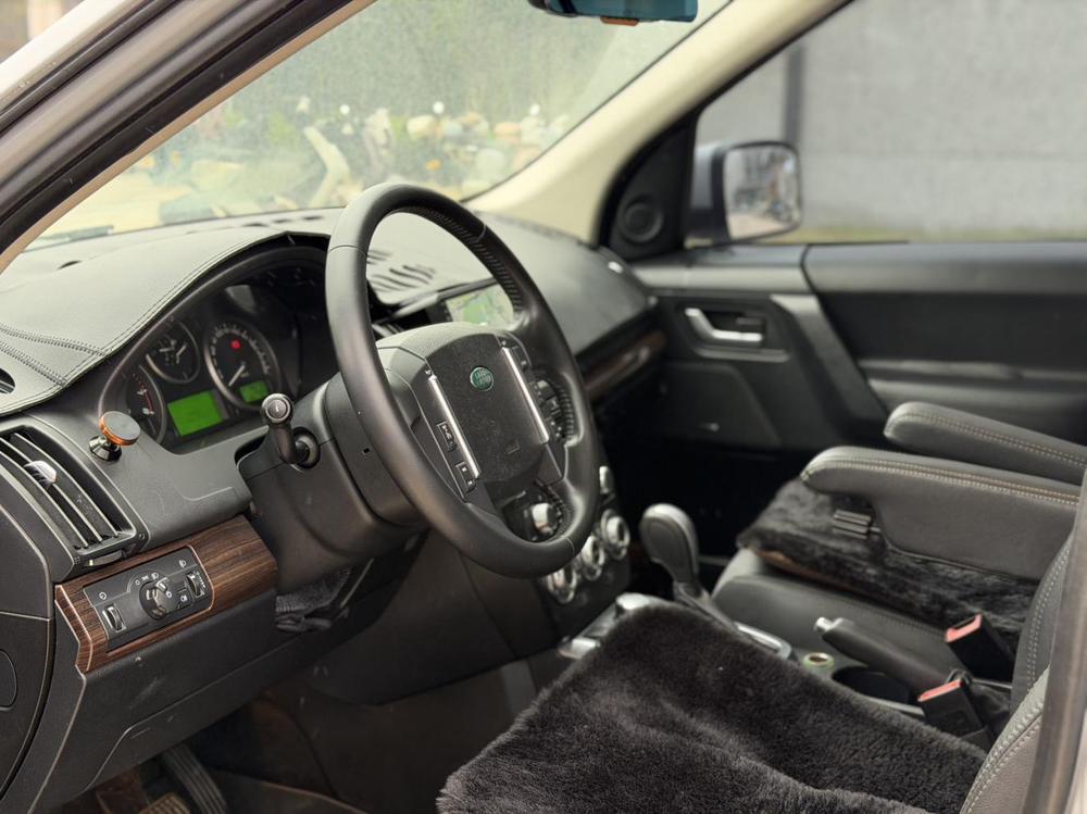 Land Rover Freelander 2