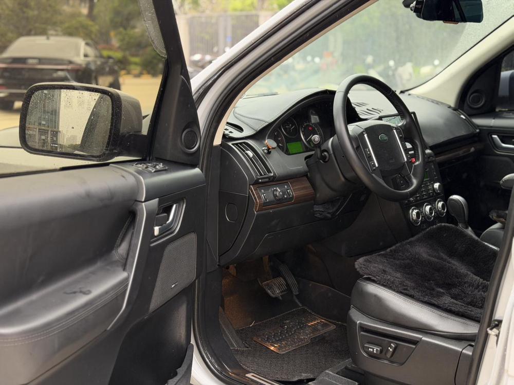 Land Rover Freelander 2
