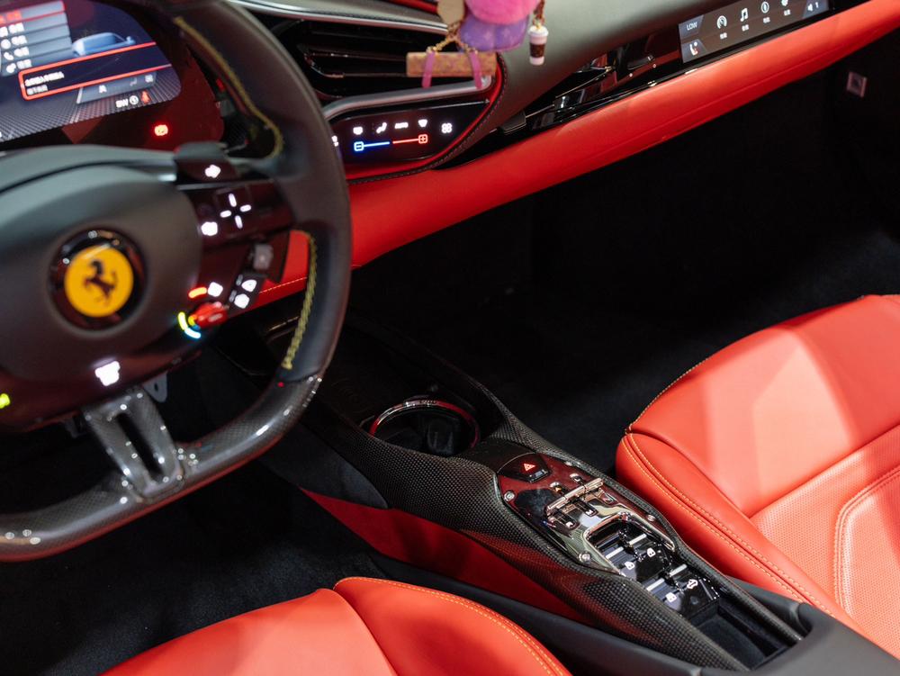 Ferrari Ferrari 296