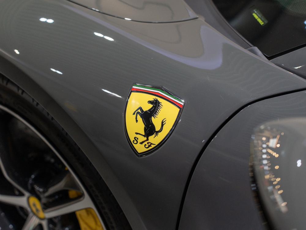 Ferrari Ferrari 296