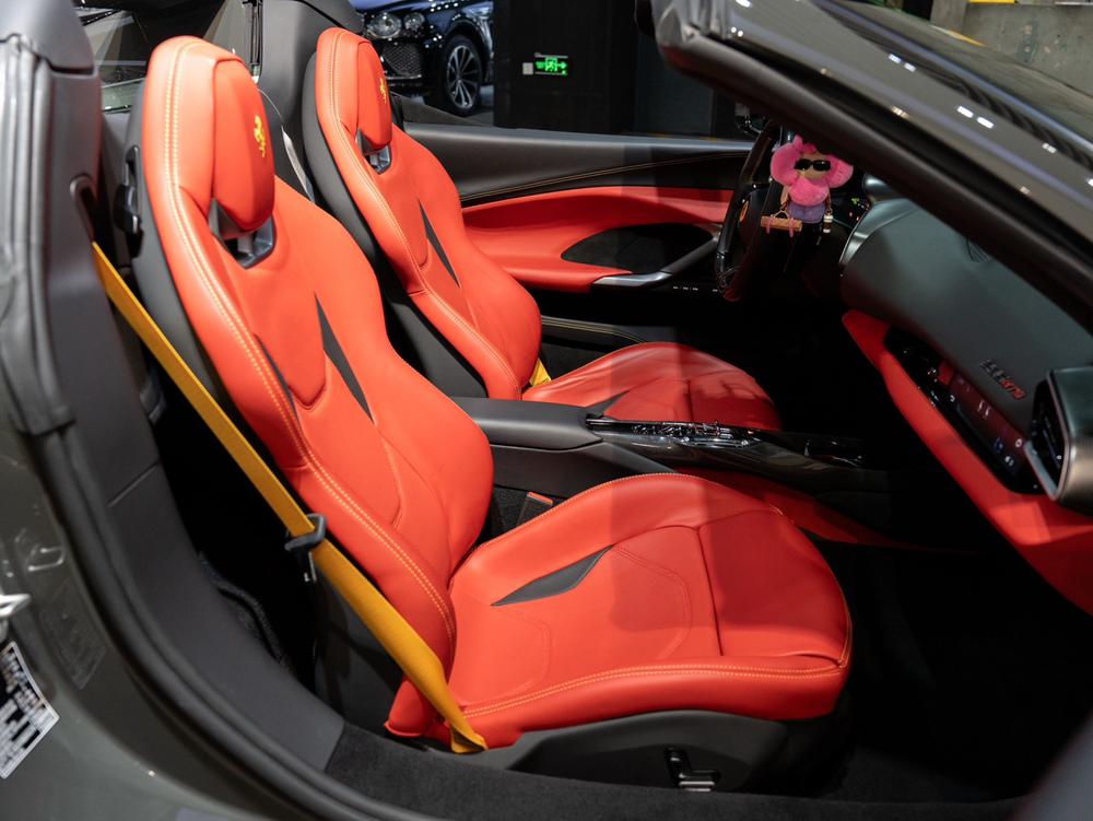 Ferrari Ferrari 296