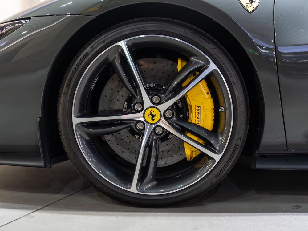 Ferrari Ferrari 296