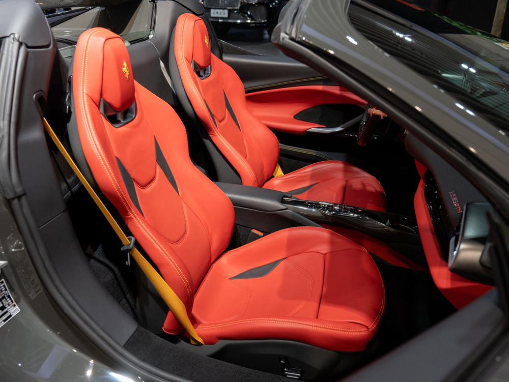 Ferrari Ferrari 296