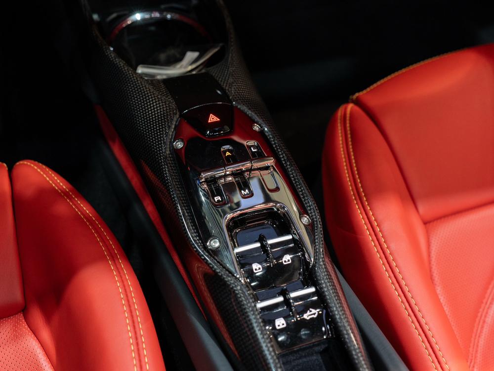 Ferrari Ferrari 296