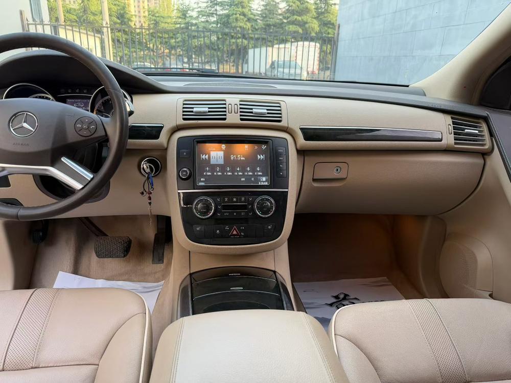 Mercedes-Benz Mercedes-Benz R-Class