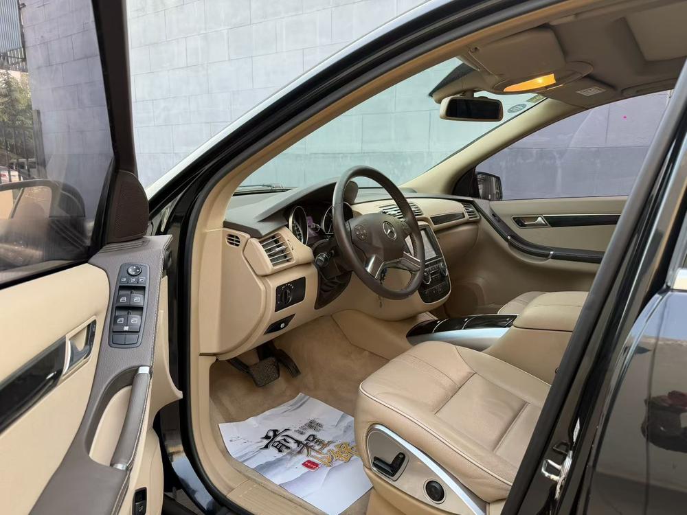 Mercedes-Benz Mercedes-Benz R-Class