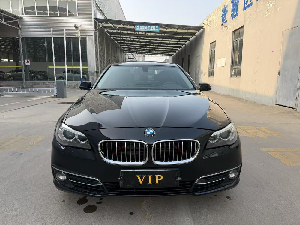 BMW BMW 5-Series