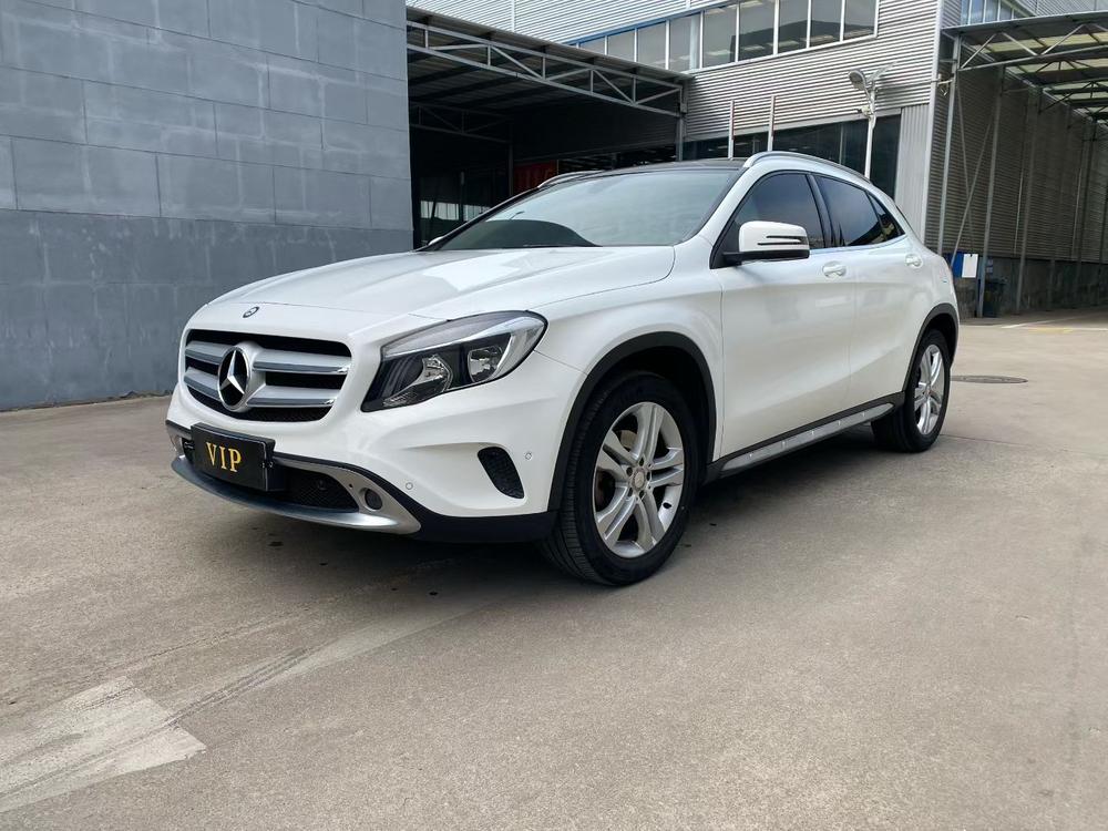 Mercedes-Benz Mercedes-Benz GLA