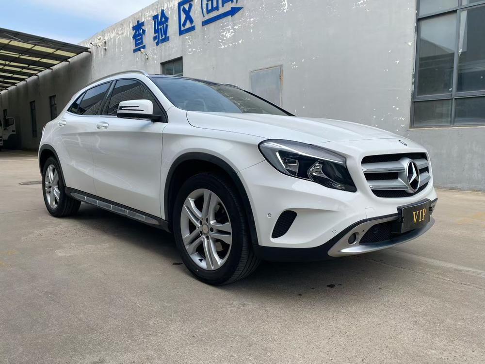 Mercedes-Benz Mercedes-Benz GLA