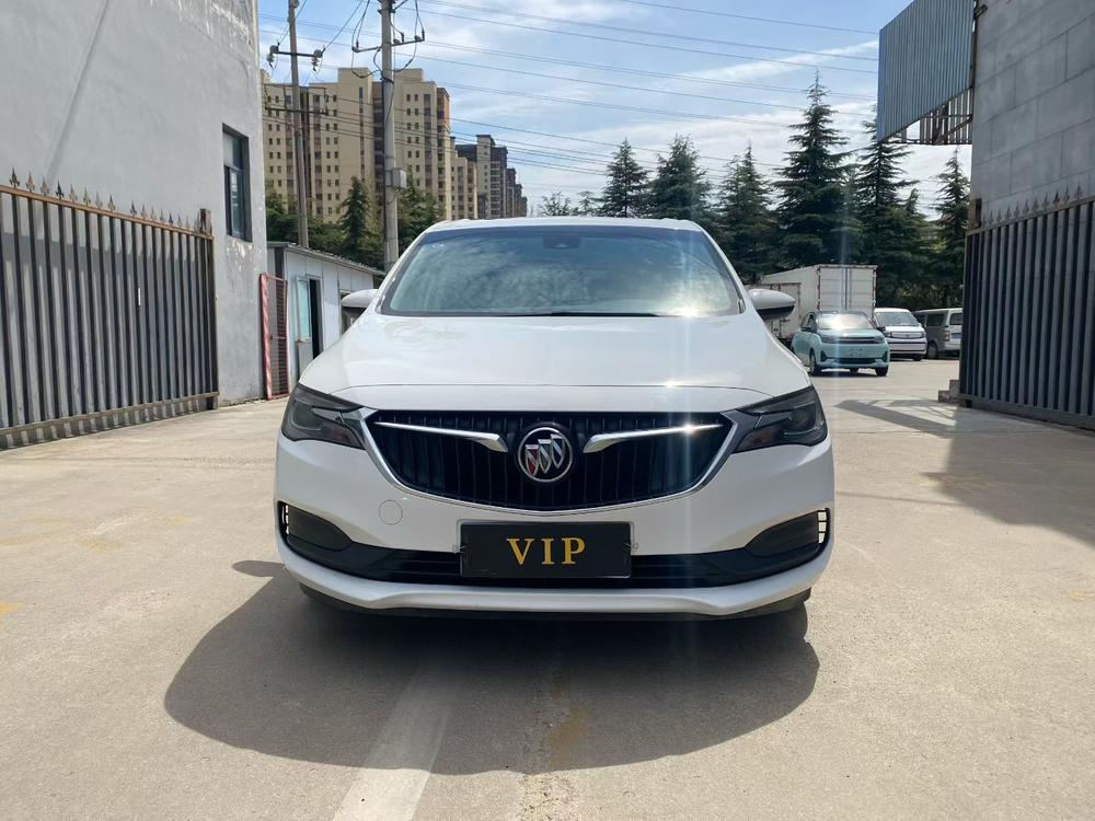Buick Buick GL6