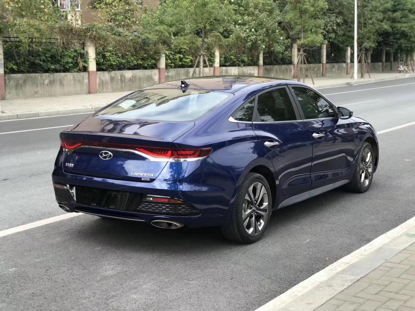 Hyundai Lafesta
