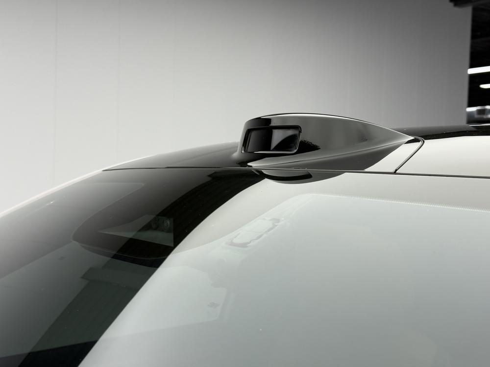 Toyota Bozhi 3X