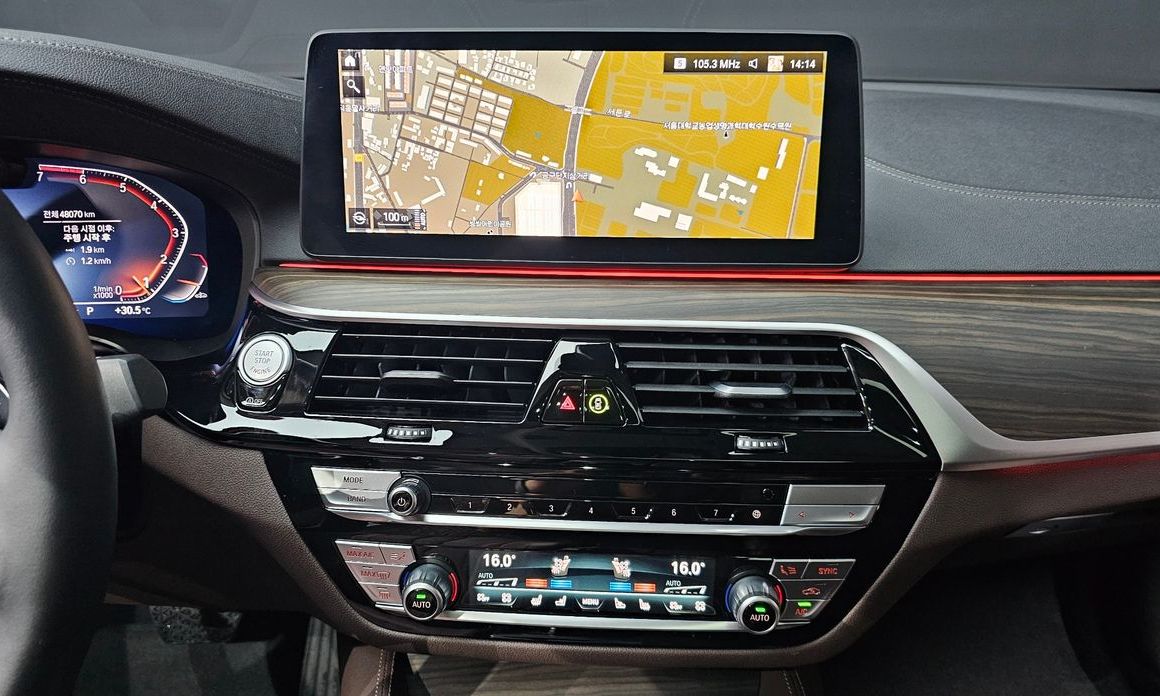 BMW 5-Series