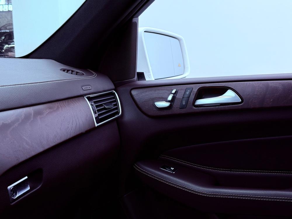 Mercedes-Benz Mercedes-Benz GLE (Import)