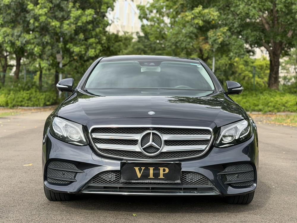 Mercedes-Benz Mercedes-Benz E-Class