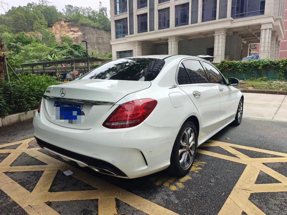 Mercedes-Benz Mercedes-Benz C-Class