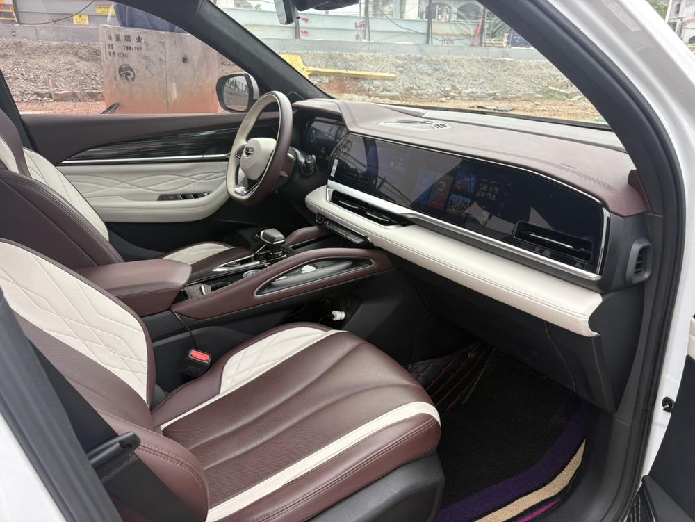 Geely Xingyue L