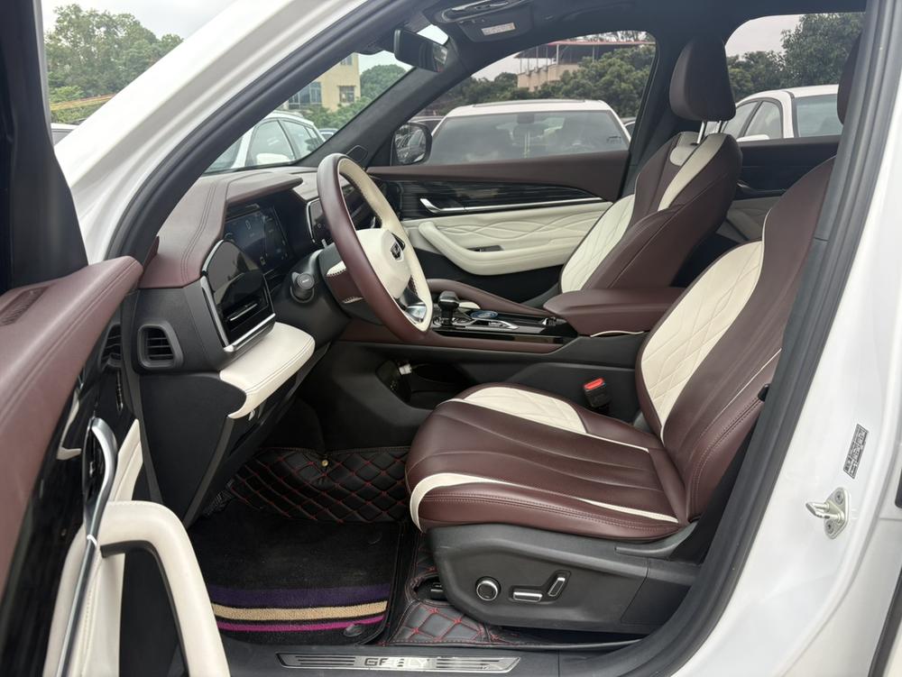 Geely Xingyue L