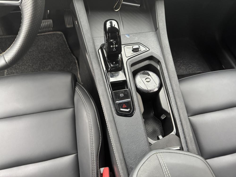 Lynk Lynk & Co 03