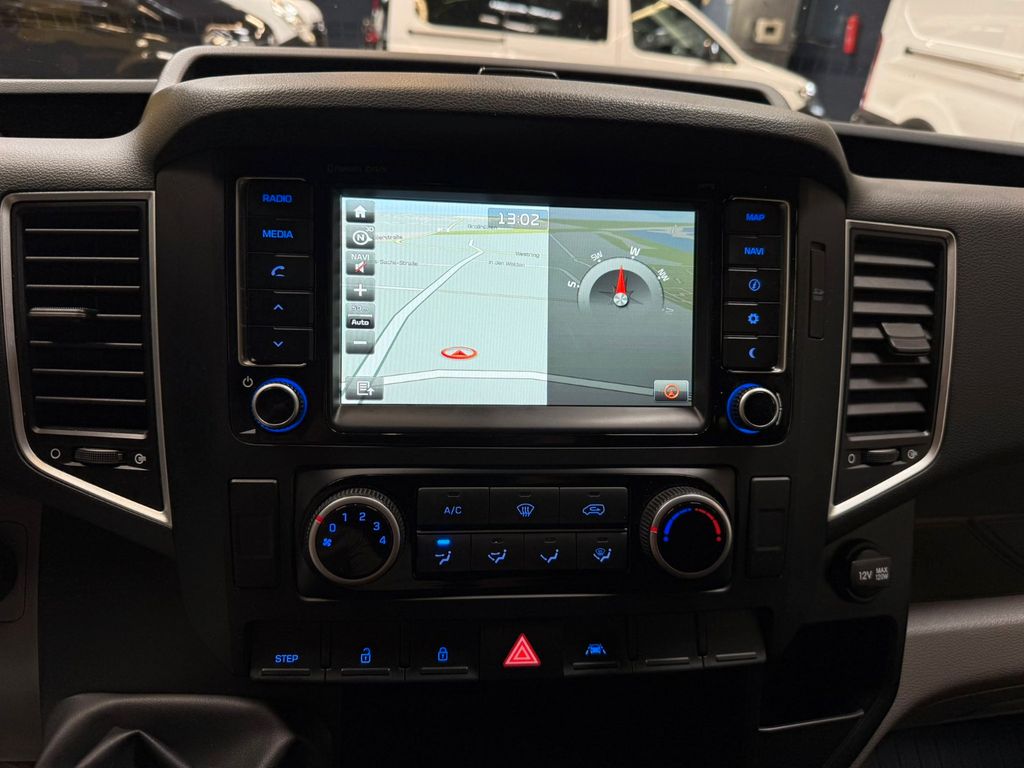 Hyundai H350