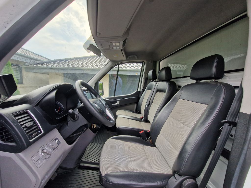Hyundai H350