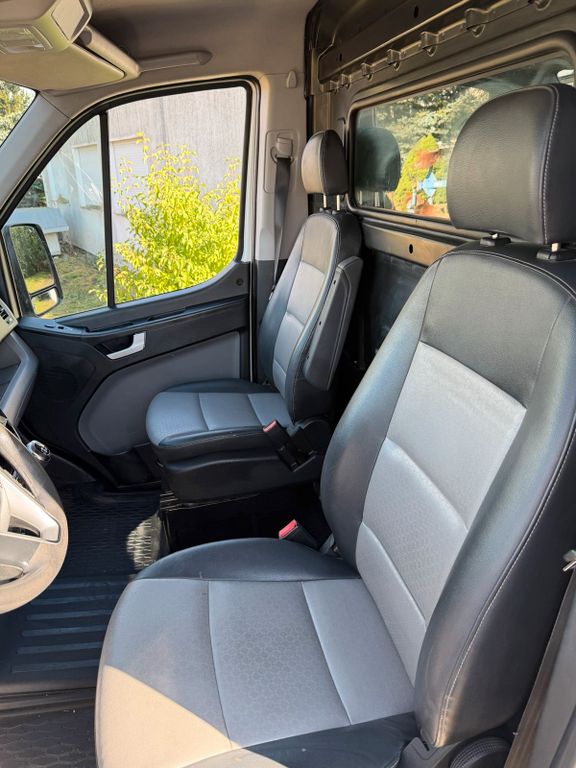 Hyundai H350