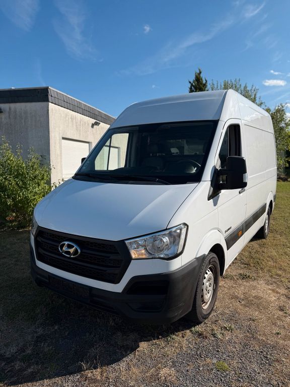 Hyundai H350