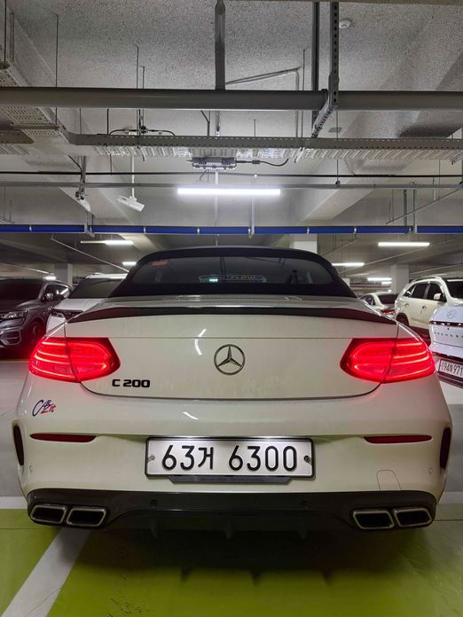 Mercedes-Benz C-Class