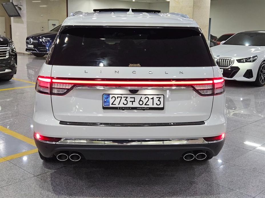 Lincoln Aviator