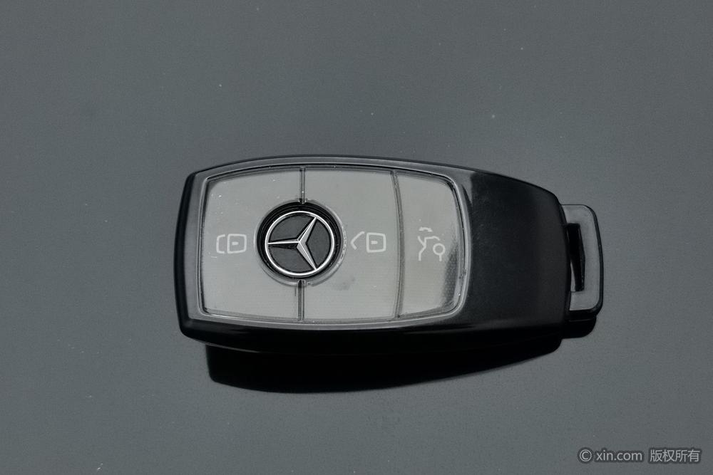 Mercedes-Benz Mercedes-Benz E-Class