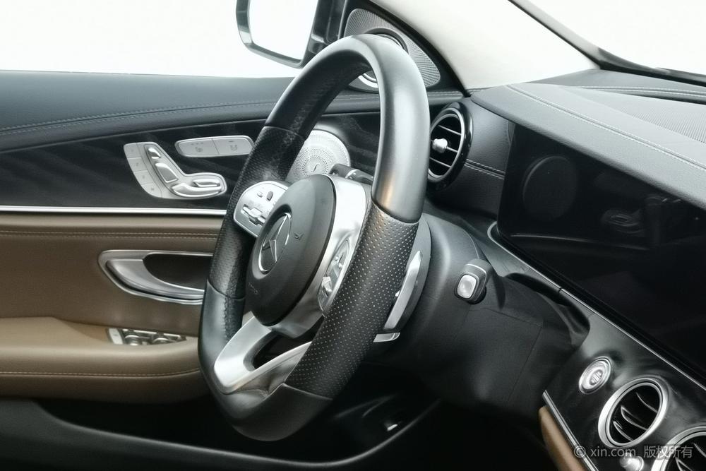 Mercedes-Benz Mercedes-Benz E-Class